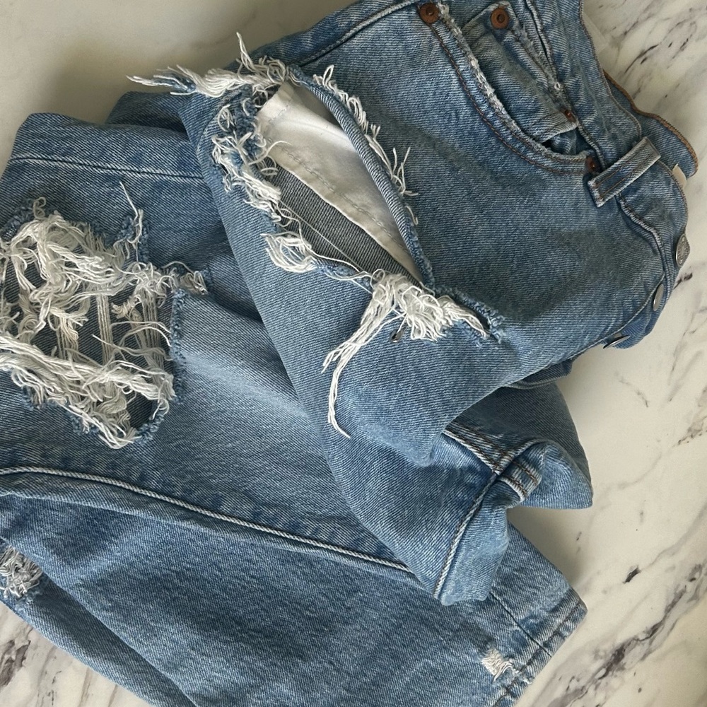 LEVIS WEDGIE STRAIGHT, W25